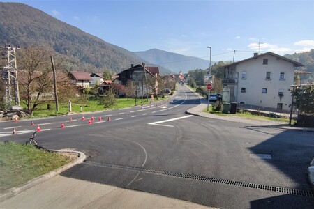 Križišče - cesta na Laze_3